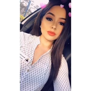 Meet your Posher, Normaa